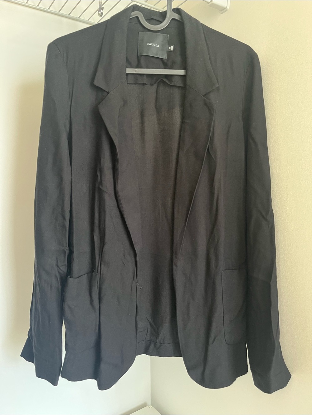 Talula Black Open-Front Relaxed Blazer